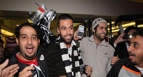 خليلي يوقع رسمياً للشباب.. ومؤتمر صحفي للاعب الإثنين